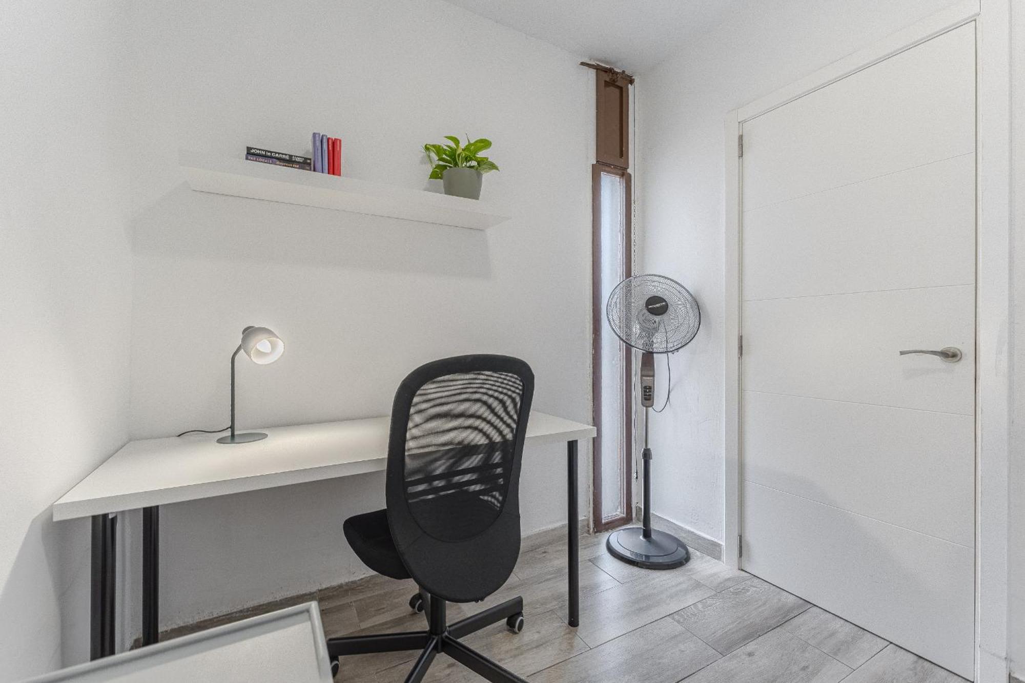 Primavera Tranquil Retreat 2-Bedroom Apartment With Balcony, Garden View & Fiber Wifi Arona  Exterior foto