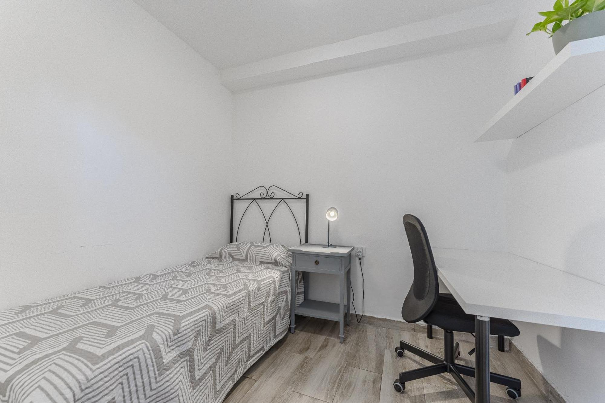 Primavera Tranquil Retreat 2-Bedroom Apartment With Balcony, Garden View & Fiber Wifi Arona  Exterior foto
